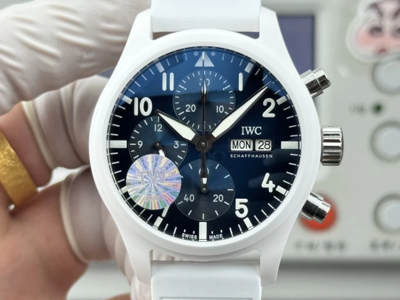 ブランドIWCコピーIW389105文字盤クローズアップ