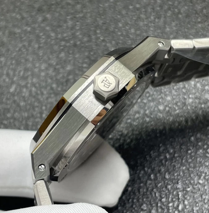 オーデマピゲコピー26522ST.OO.1220ST.01側面ケース