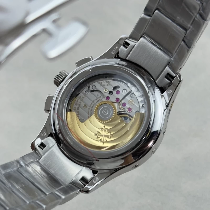 パテックフィリップコピー5205G013裏蓋ムーブメント