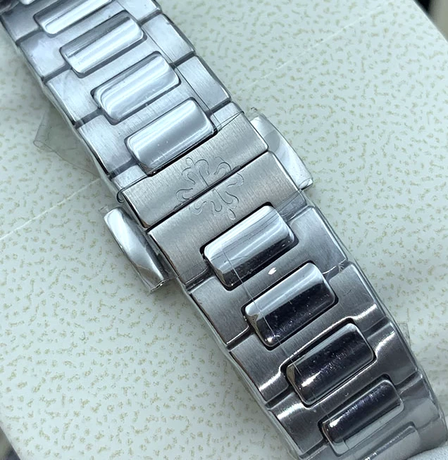 パテックフィリップコピー7010G-014バンド