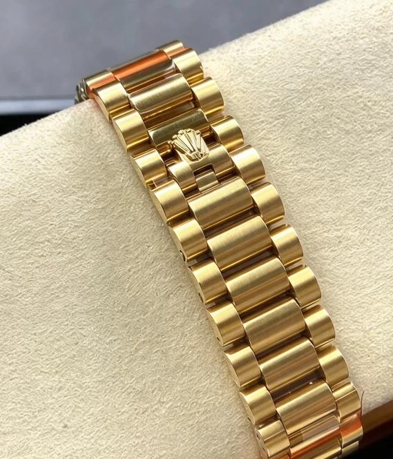 ブランドロレックスコピーM128398TBR-0018バンド