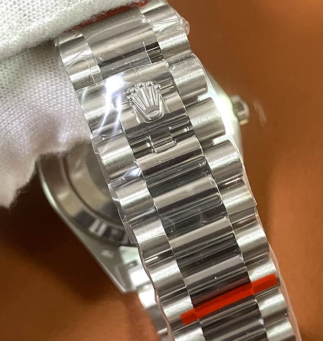 ロレックスコピーM228206-0001バンド