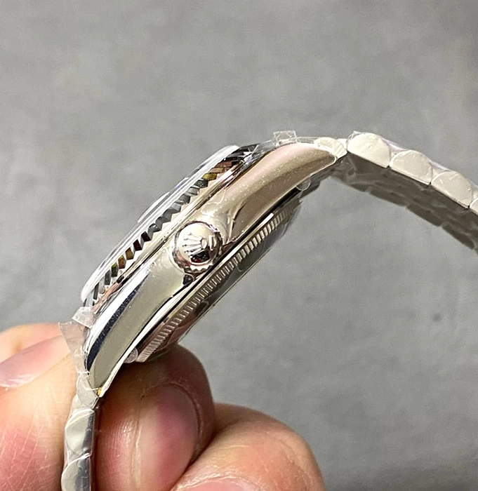 ロレックス時計コピーM278274-0026側面ケース