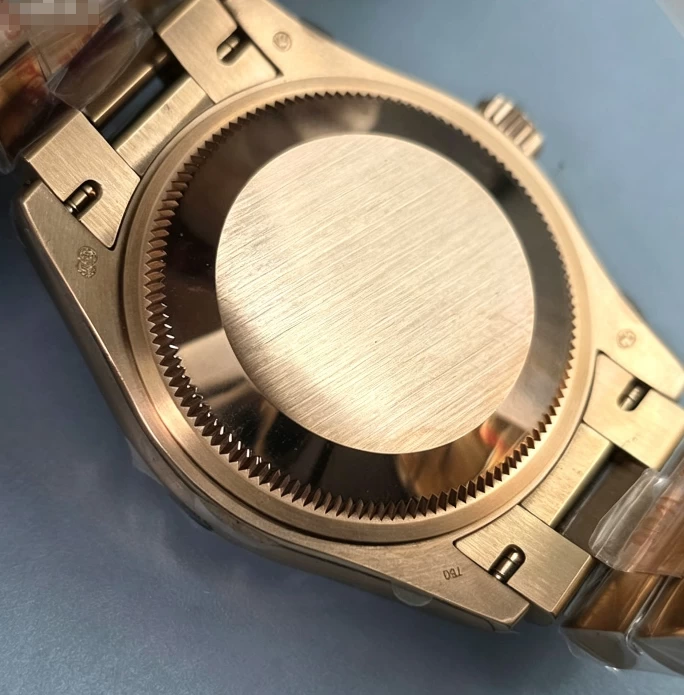 ロレックスコピーM278275-0045裏蓋