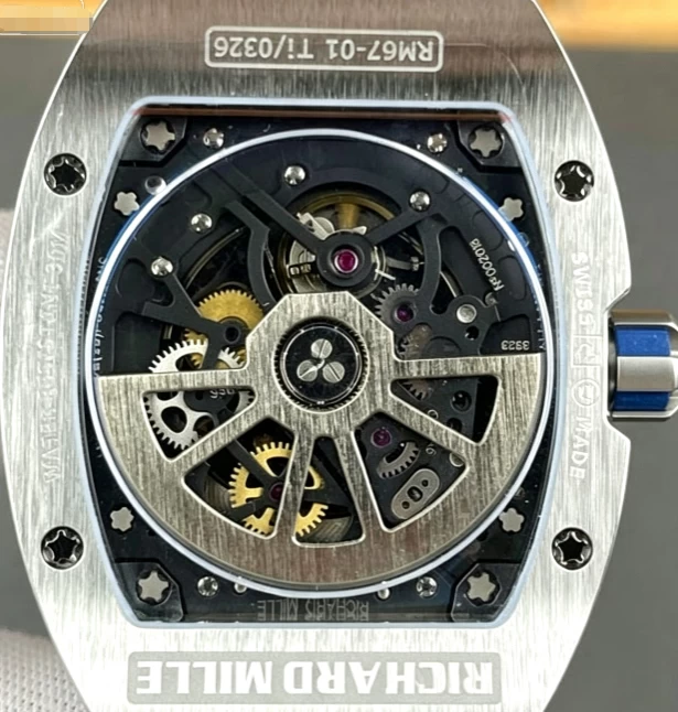リシャール・ミルコピーRM 67-01裏蓋ムーブメント