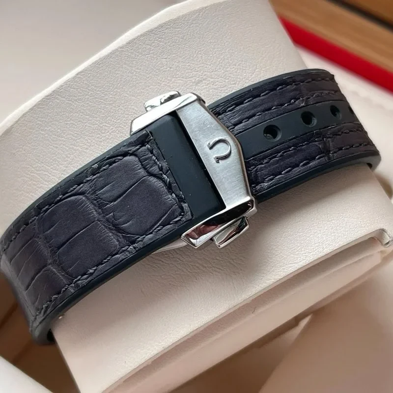 オメガ 131.23.41.21.03.001 時計コピー(4/5)