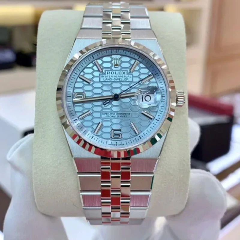 ロレックス ランドドゥエラーコピー腕時計ブルー 40 127336 正面