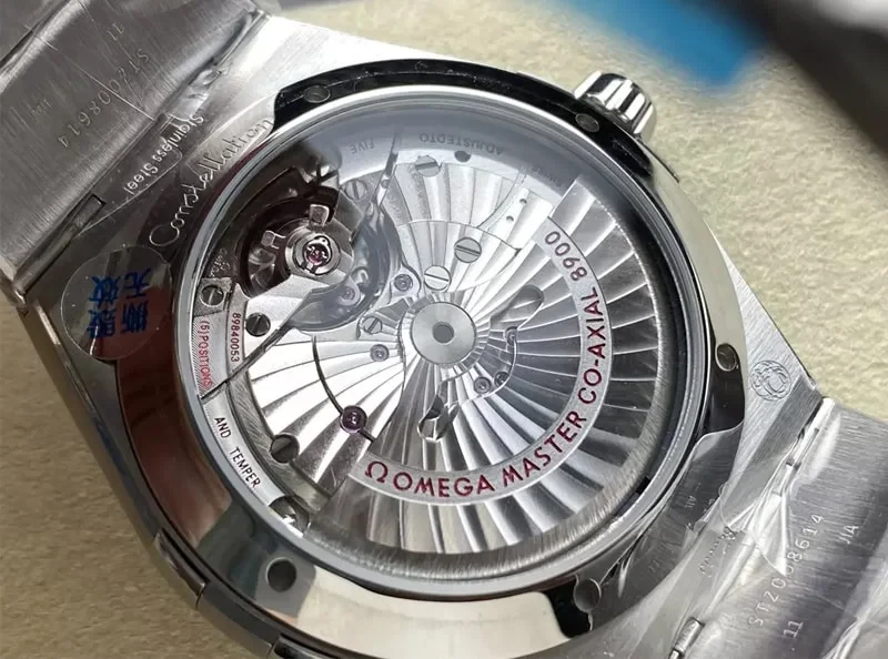 オメガ 131.30.41.21.04.001 時計コピー(8/8)