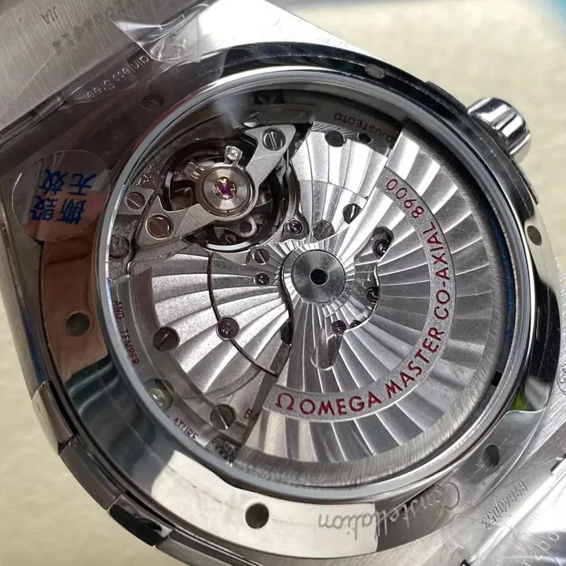 オメガ 131.30.41.21.99.003 時計コピー(4/6)