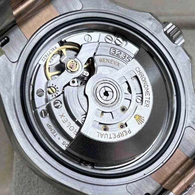 ロレックス 126621-0001 時計コピー(3/8)