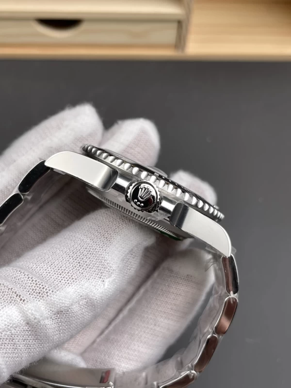 ロレックス 126610LN 時計コピー(6/8)