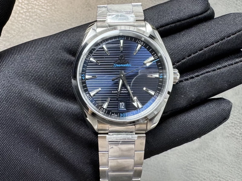 オメガ 220.10.41.21.01.001 時計コピー(1/4)