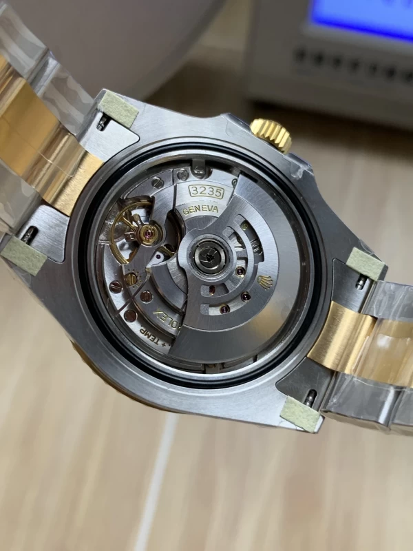 ロレックス 126613LN 時計コピー(8/8)