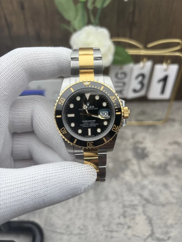 ロレックス 116613LN 時計コピー(1/8)