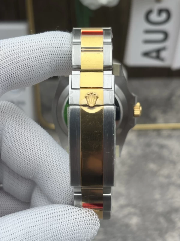 ロレックス 116613LN 時計コピー(4/8)