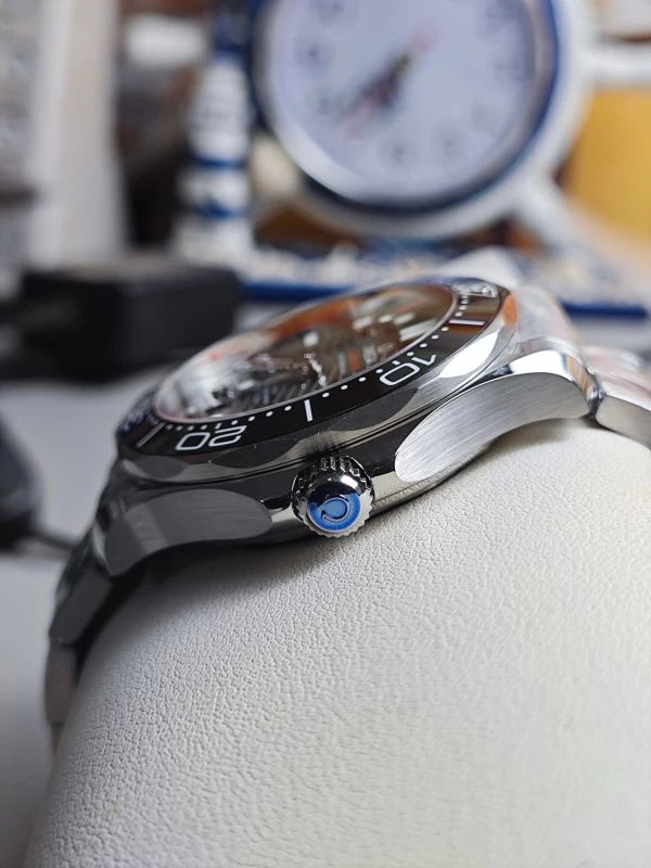 オメガ 210.30.42.20.01.001 時計コピー(4/6)