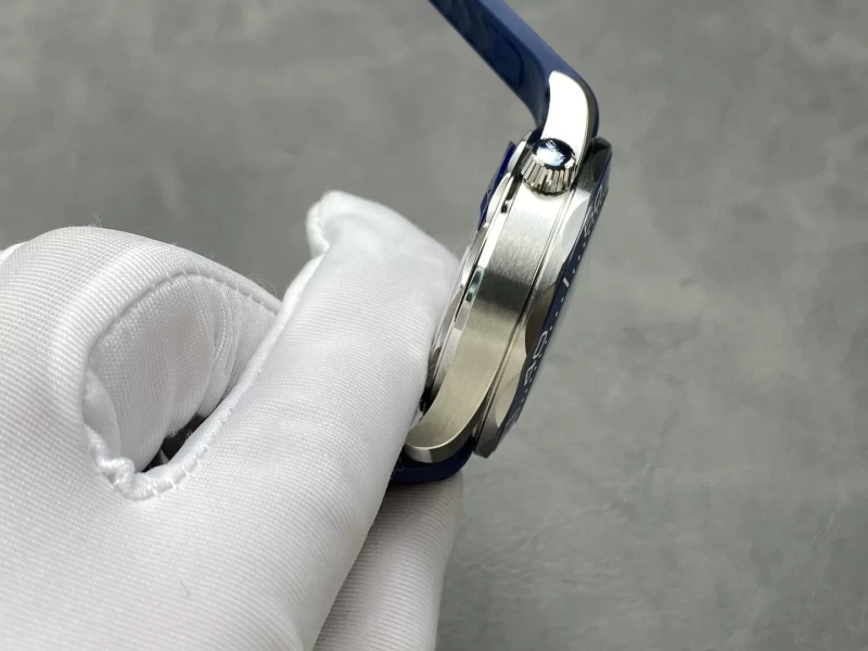 オメガ 210.32.42.20.03.001 時計コピー(4/7)