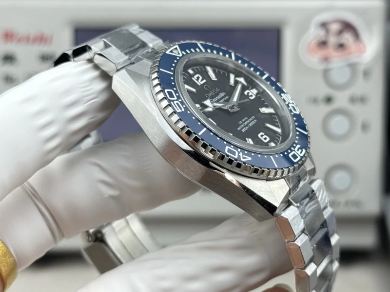 オメガ 215.30.40.20.03.001 時計コピー(4/6)