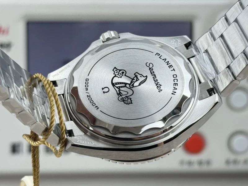 オメガ 215.30.40.20.03.001 時計コピー(5/6)