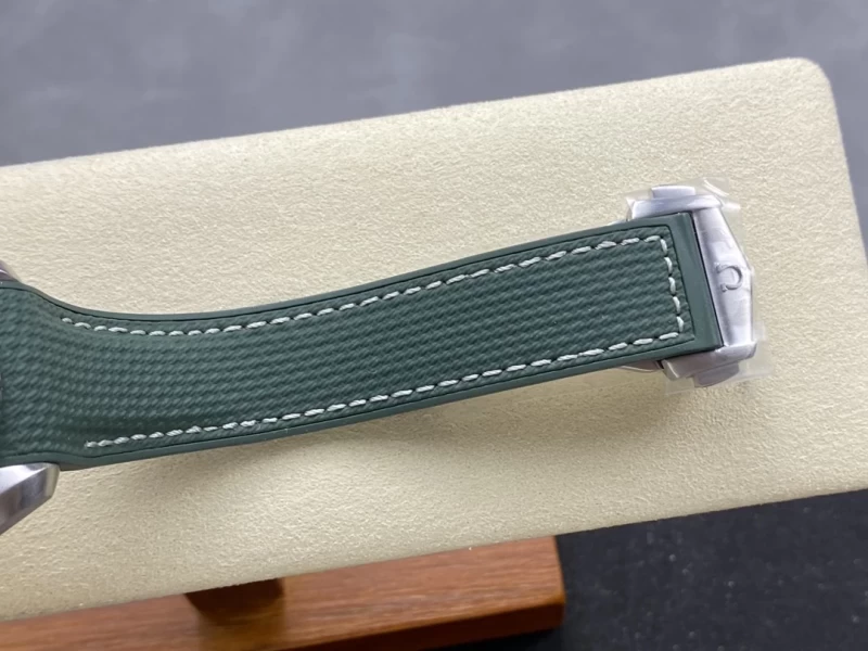 オメガ 215.32.44.21.06.001 時計コピー(6/8)