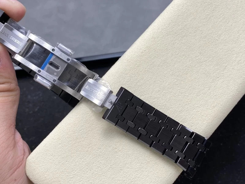 オーデマピゲ 26240CE.OO.1225CE.01 時計コピー(5/7)