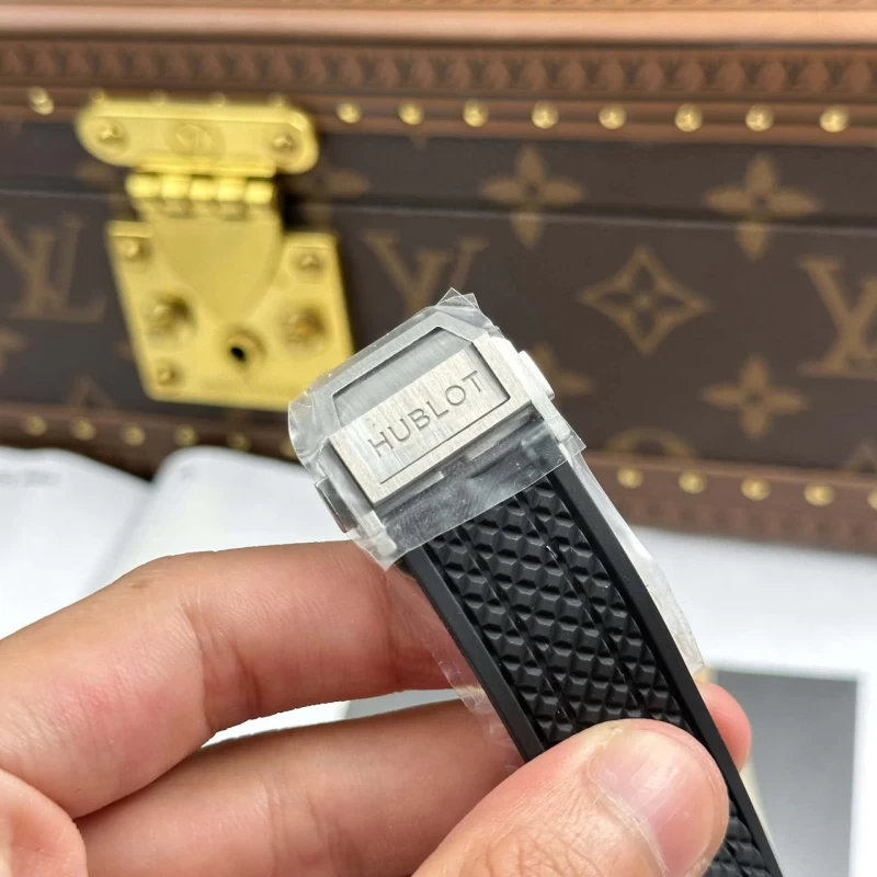 コピーウブロ431.NM.1337.RX バンド