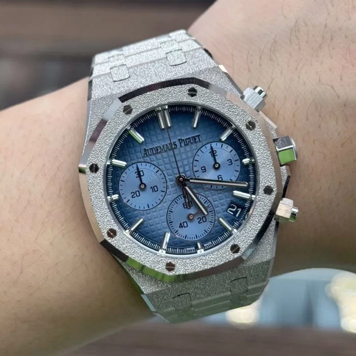 オーデマピゲ 26240BC.GG.1324BC.02 時計コピー(2/7)
