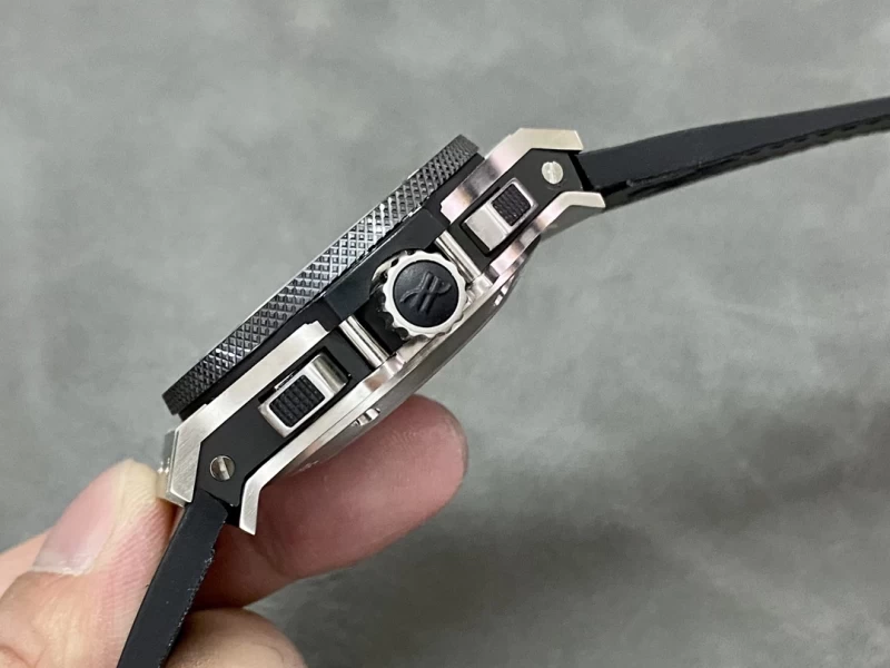 ウブロレプリカ 301.SM.1770.RX 側面ケース