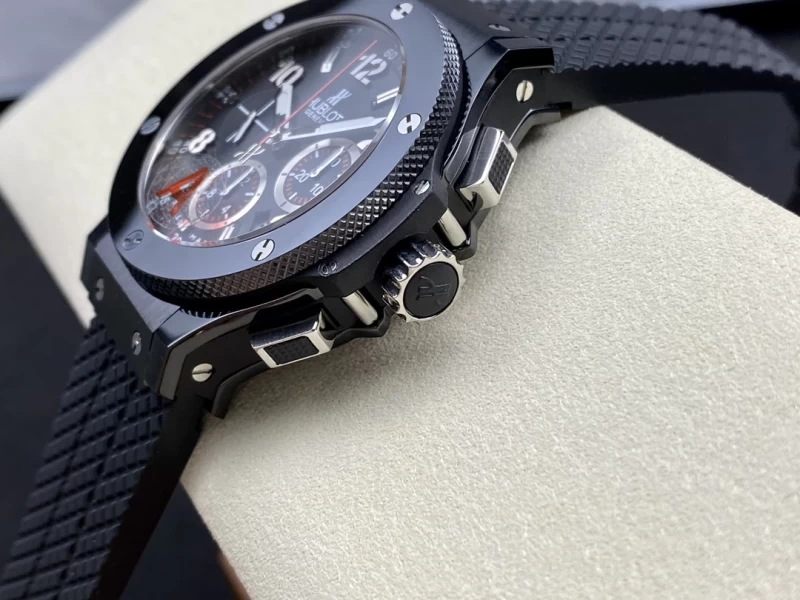 ウブロ301.CX.130.RXコピー側面ケース