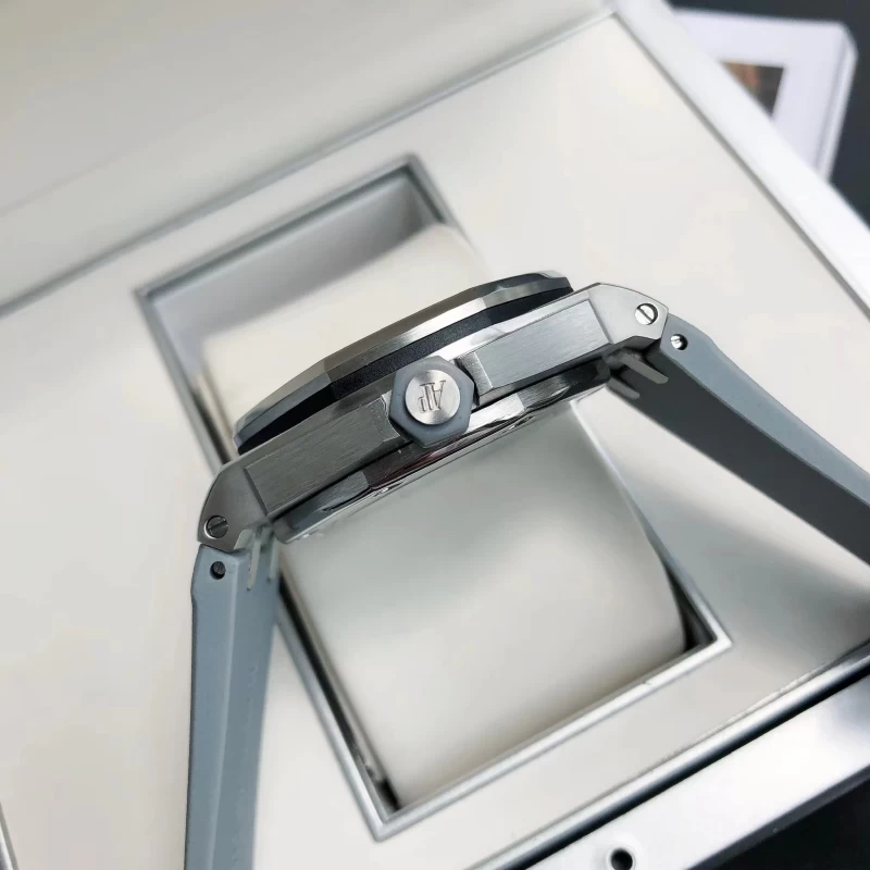 ブランドオーデマピゲコピー15720ST.OO.A009CA.01側面ケース