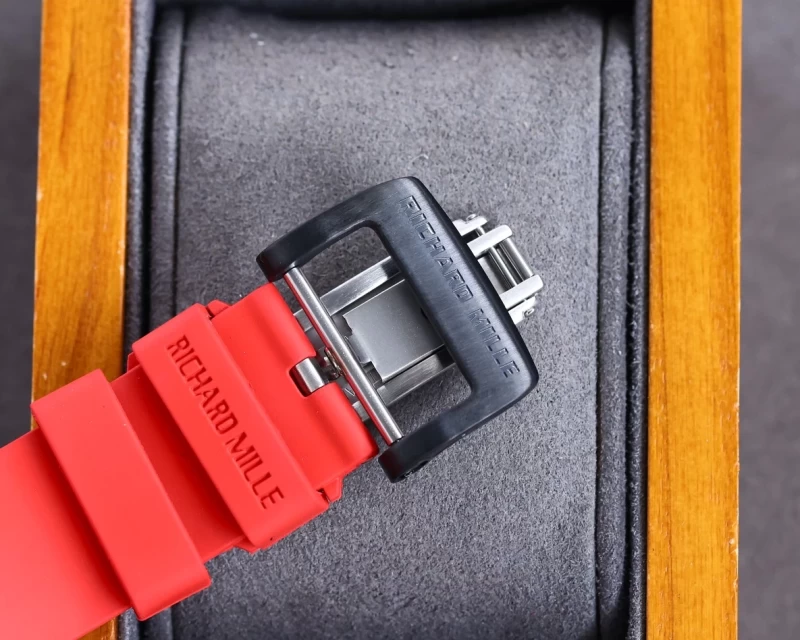 リシャールミルレプリカRM50-04バンド