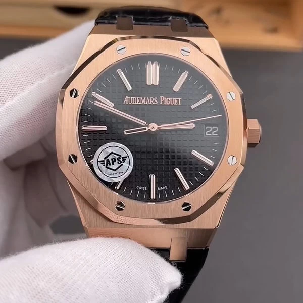 オーデマピゲ 15510OR 時計コピー(2/7)