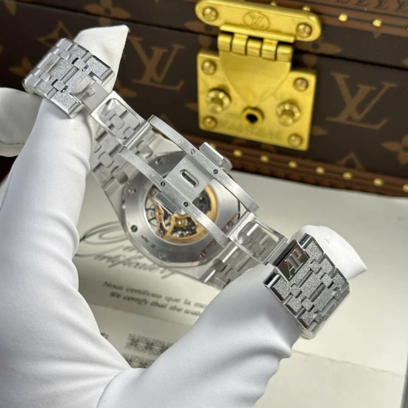 オーデマピゲブランドコピー15407BC.GG.1224BC.01バンド