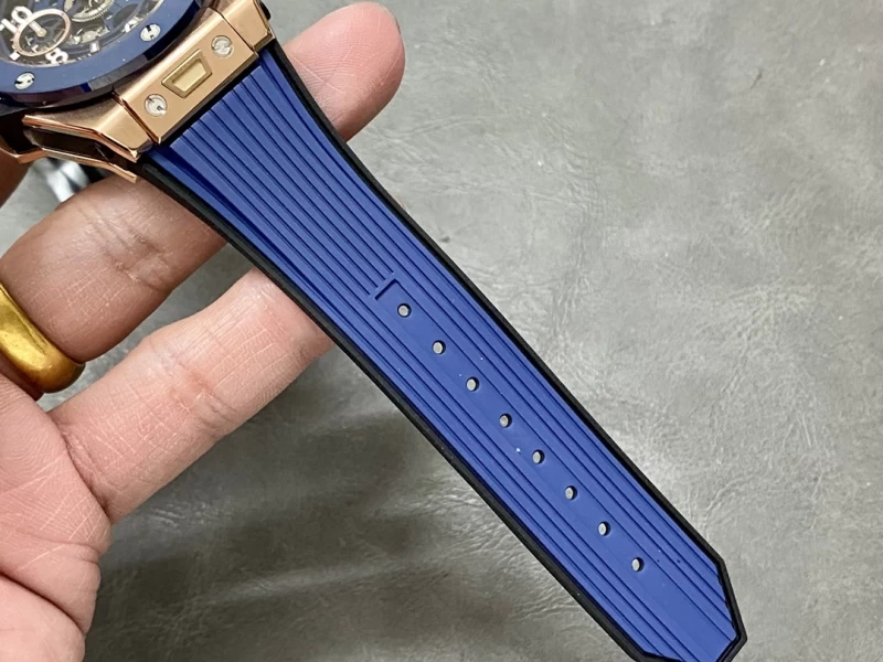 ビック・バン ウニコ オレンジ 441.OL.5181.RX バンド