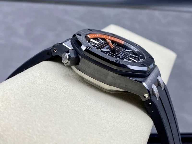 オーデマピゲ 15707CE.OO.A002CA.01 時計コピー(4/7)