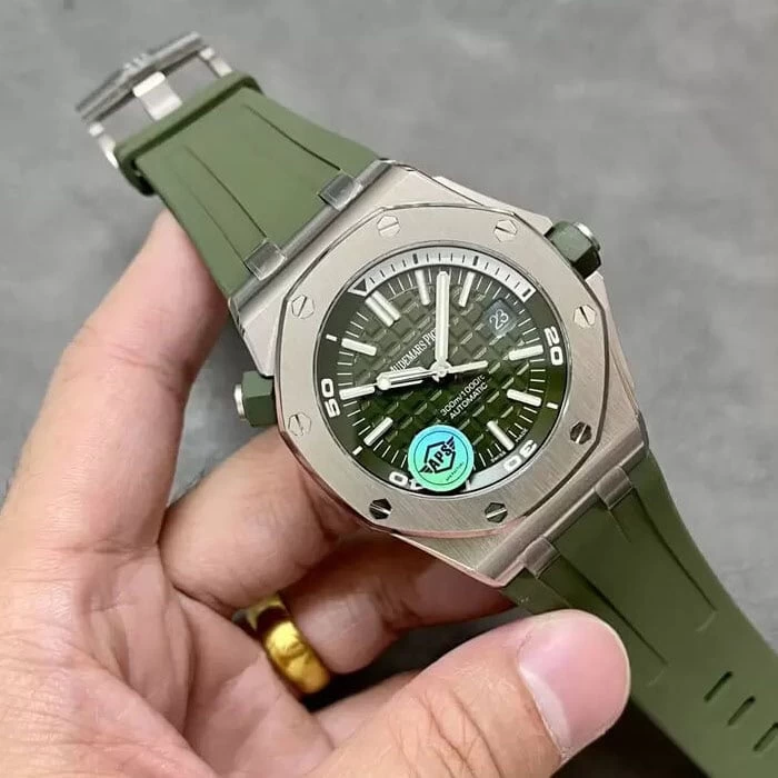 オーデマピゲコピー15710ST.OO.A052CA.01正面