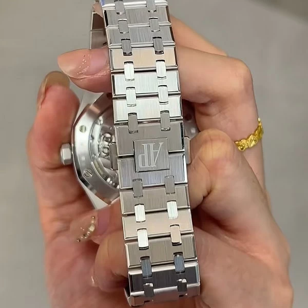 オーデマピゲ時計コピー15510BC.OO.1320BC.02バンド