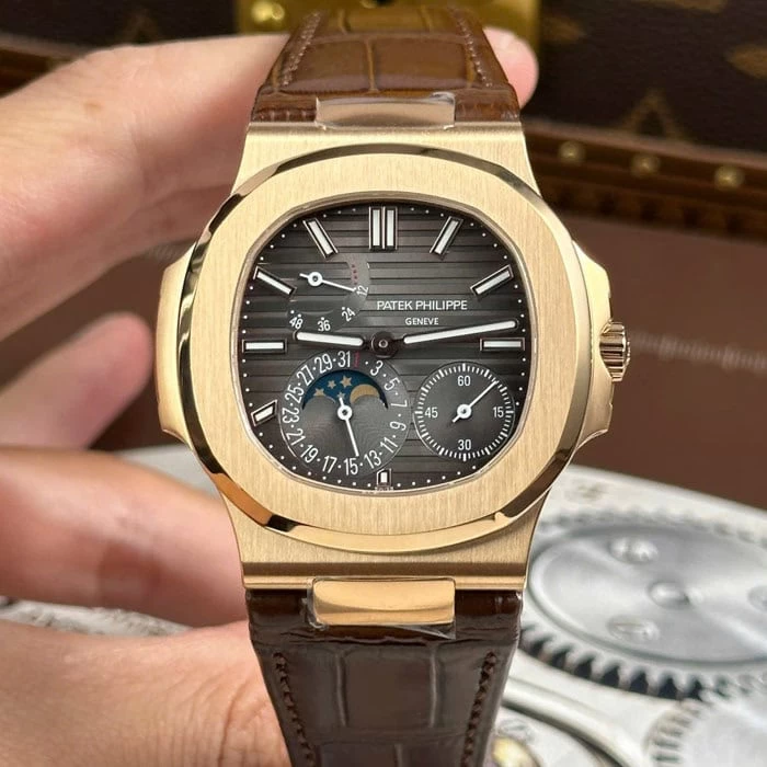 ノーチラスコピー5712R-001正面