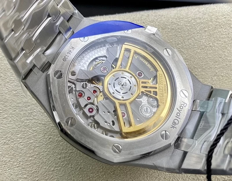 オーデマピゲ時計コピー15400ST.OO.1220ST.02裏蓋ムーブメント