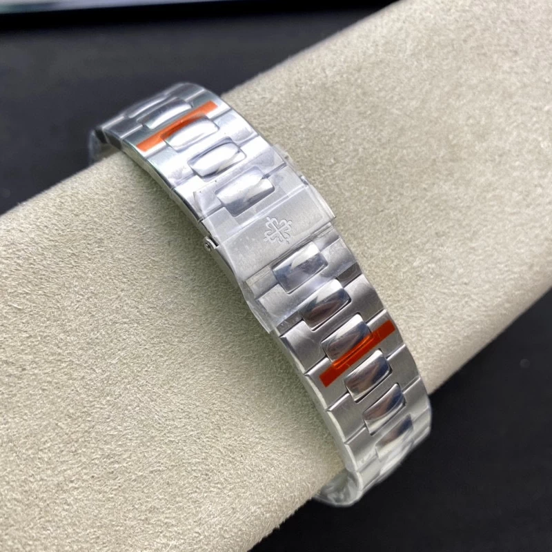 パテックフィリップ 5726/1A-001 時計コピー(6/7)