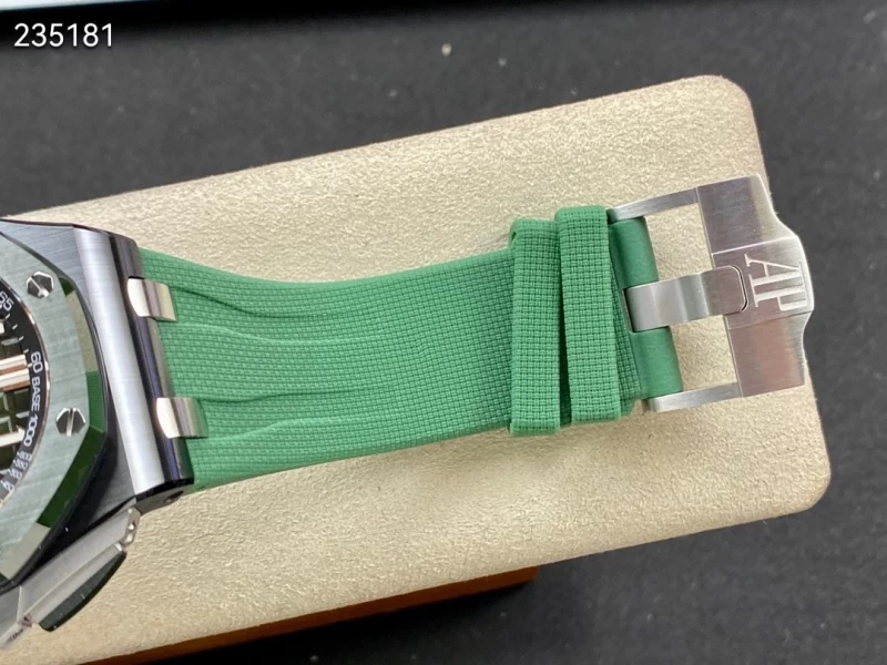 オーデマピゲ 26405CE.OO.A056CA.01 時計コピー(6/7)