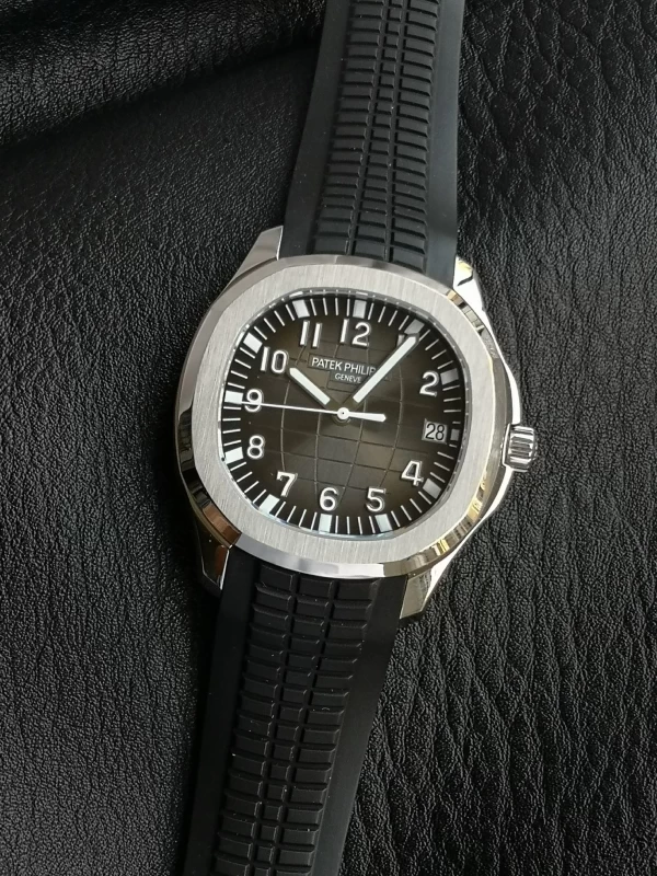 パテックフィリップ時計コピー正面
