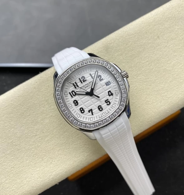 パテックフィリップ 5267 時計コピー(5/7)