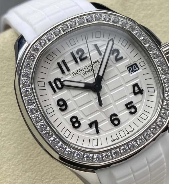 パテックフィリップ 5267 時計コピー(6/7)