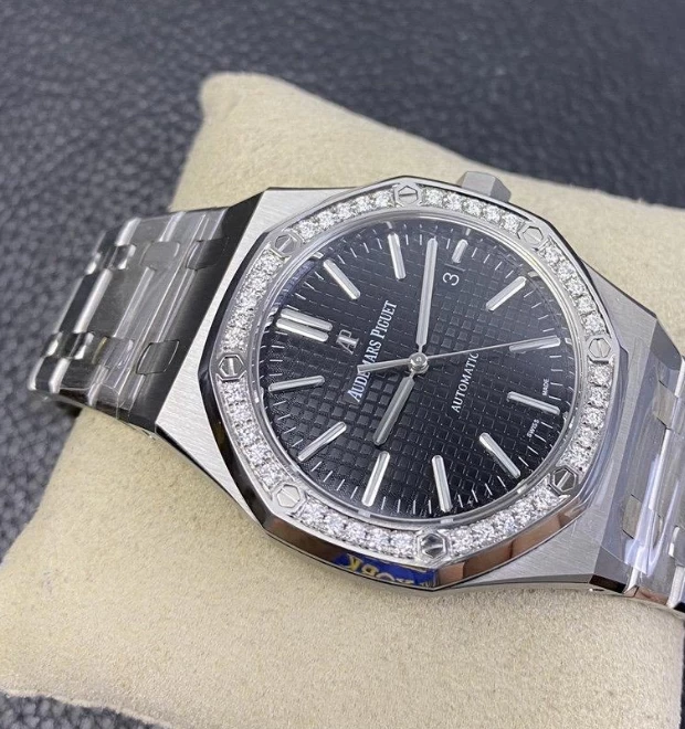 オーデマピゲコピー時計15451 3120側面ケース