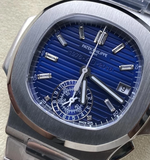 パテックフィリップ時計コピー5980220文字盤クローズアップ