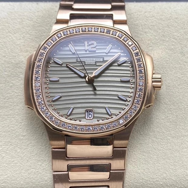 パテックフィリップ時計コピー7118005正面