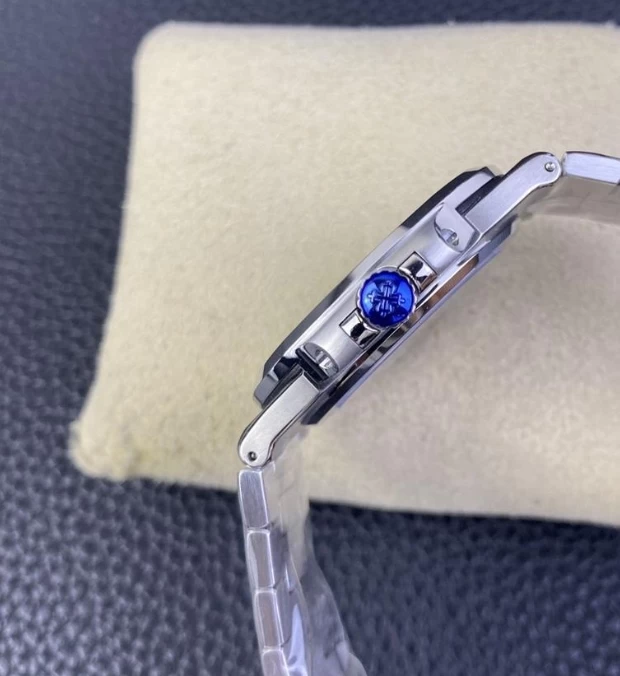 パテックフィリップコピー5713側面ケース