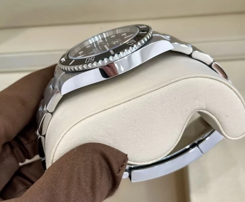 ロレックス 124060 時計コピー(6/7)