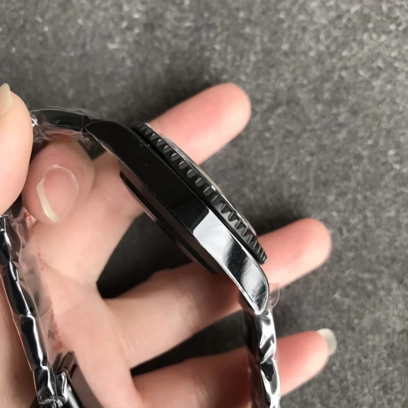 ロレックス 116610LNA 時計コピー(2/6)